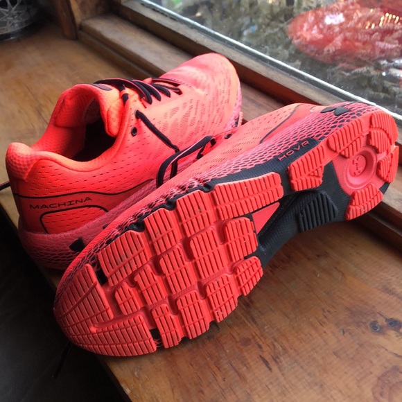 Under Armour HOVR Machina - Picture 2 of 4